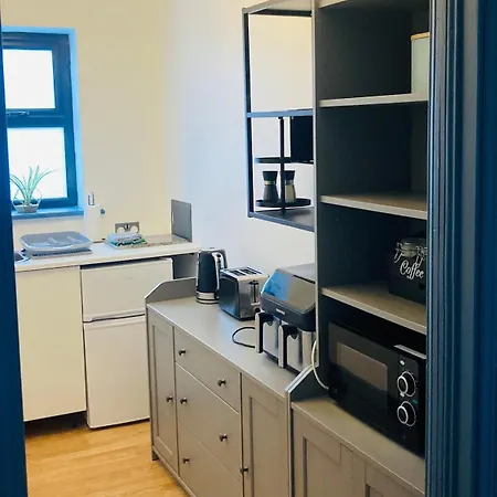 2 Bedroom Workers